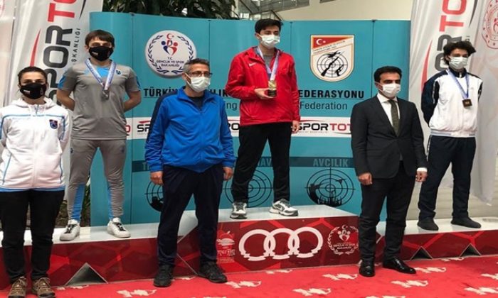 Atıcımız Osman Nuri Şentürk Türkiye İkincisi