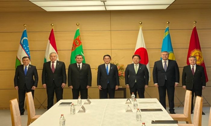 Joint meeting of the Ministers for Foreign Affairs of the Central Asian countries with the Prime Minister of Japan