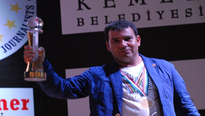 KRAL GAZETECİ ABDULLAH YİĞİT `TEN KURBAN BAYRAMI MESAJI
